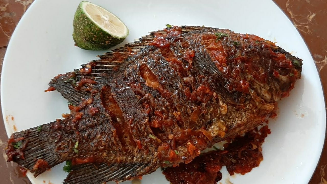Maize Meal with Fish/ Ugali samaki